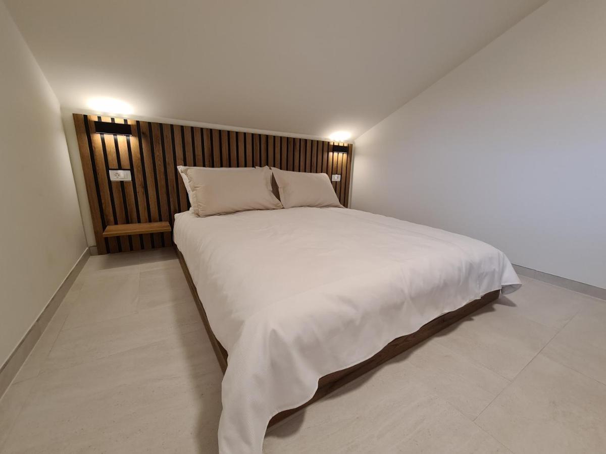 Stone House Jezera Apartment ภายนอก รูปภาพ