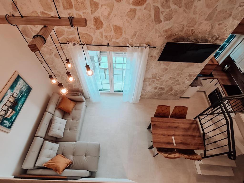 Stone House Jezera Apartment ภายนอก รูปภาพ